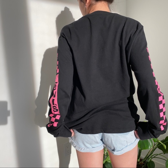 Levi’s Black Crewneck Sweatshirt/Long Sleeve T 🖤 - Picture 3 of 5